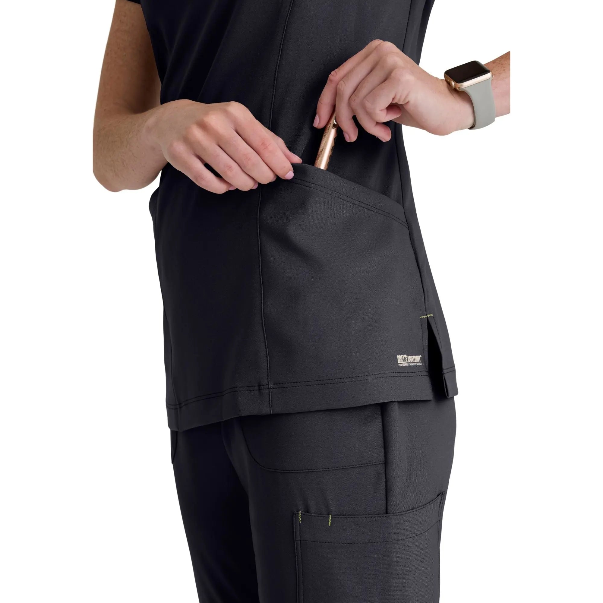 Louisa – Tunika mit eingekerbtem Kragen – Damen – Grey’s Anatomy Evolve Grey’s Anatomy 